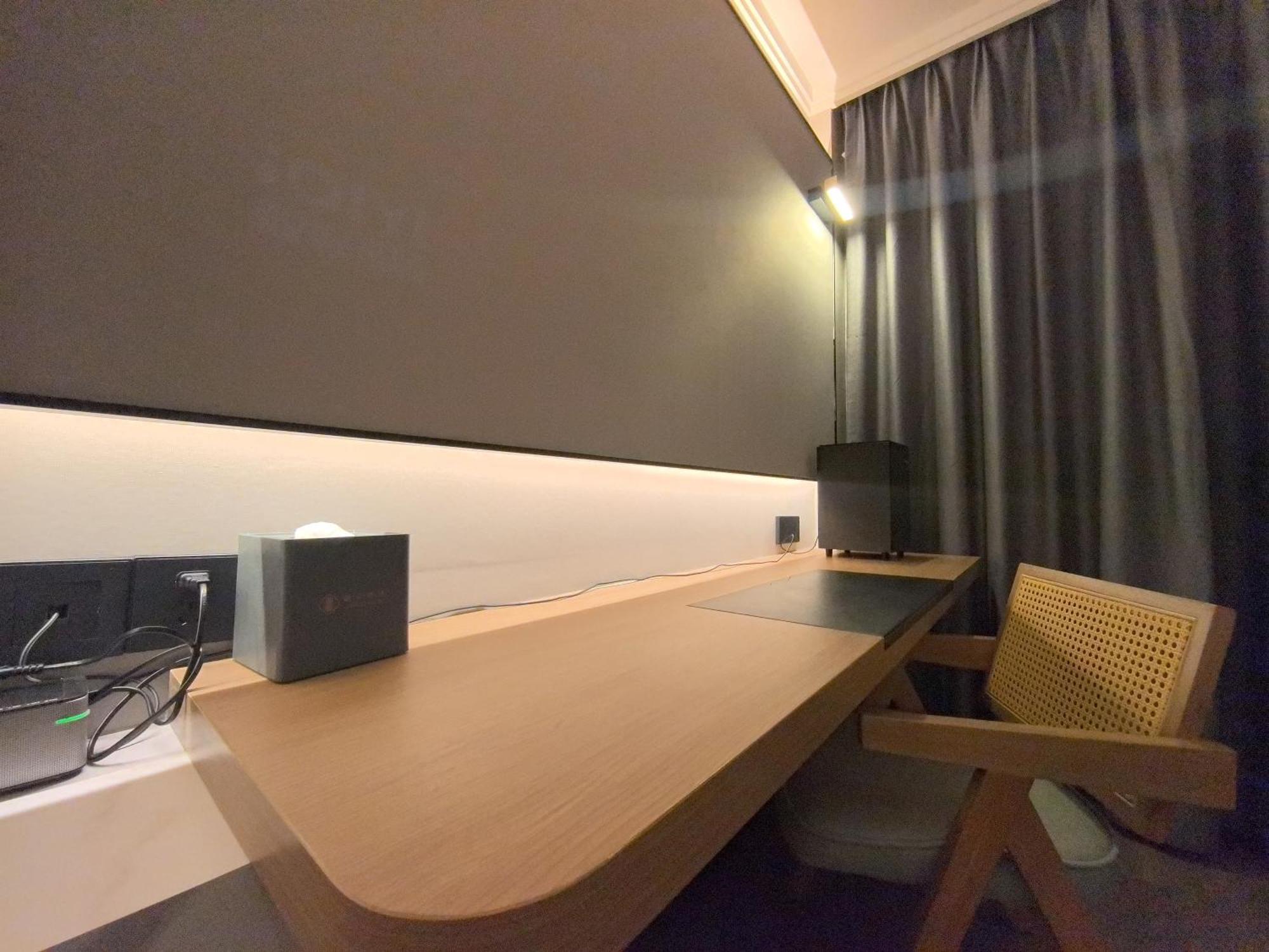Luyue Hotel Movie Hotel Huaqiangbei Convention And Exhibition Center Branch Shenzhen Extérieur photo