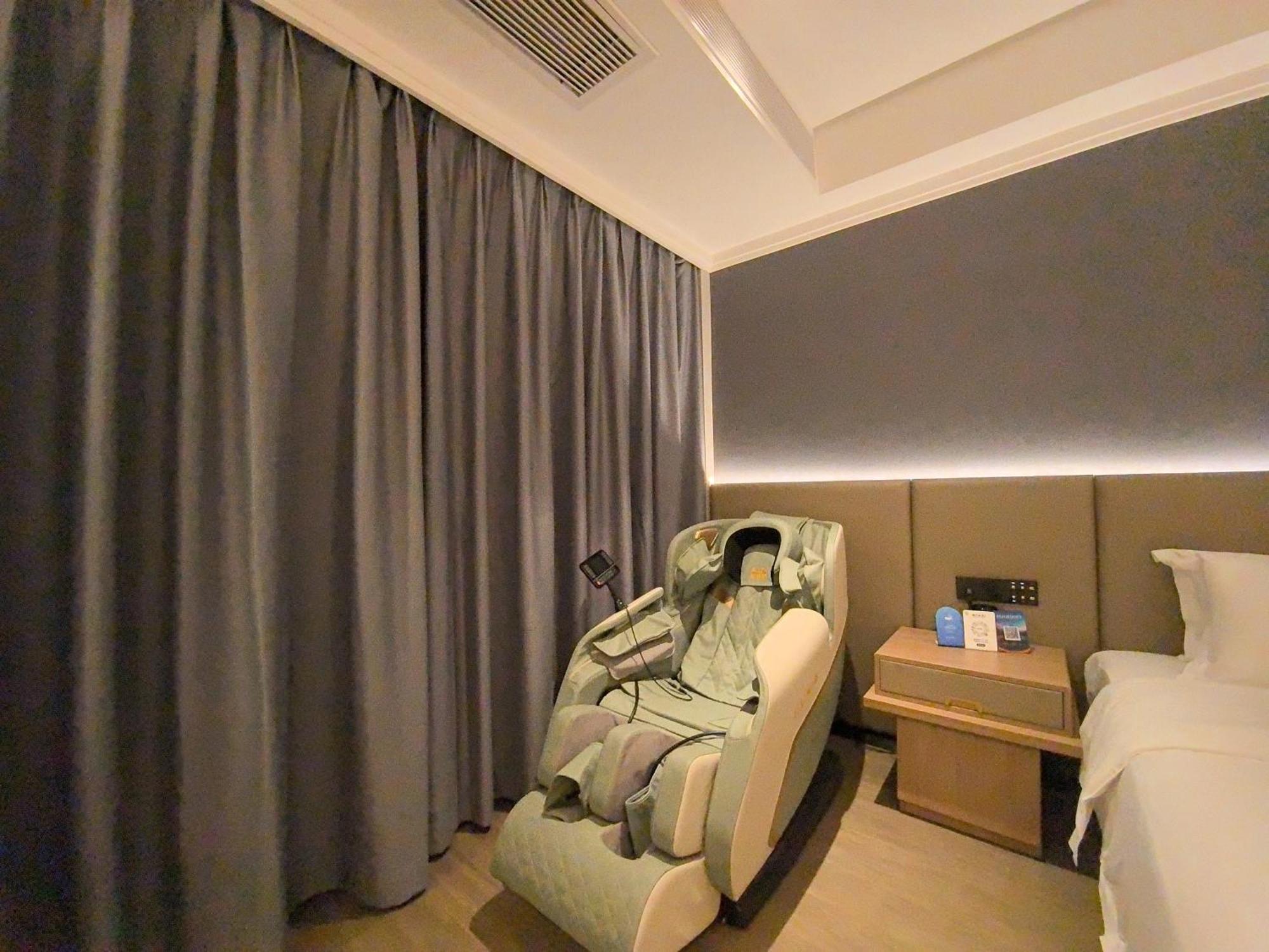 Luyue Hotel Movie Hotel Huaqiangbei Convention And Exhibition Center Branch Shenzhen Extérieur photo
