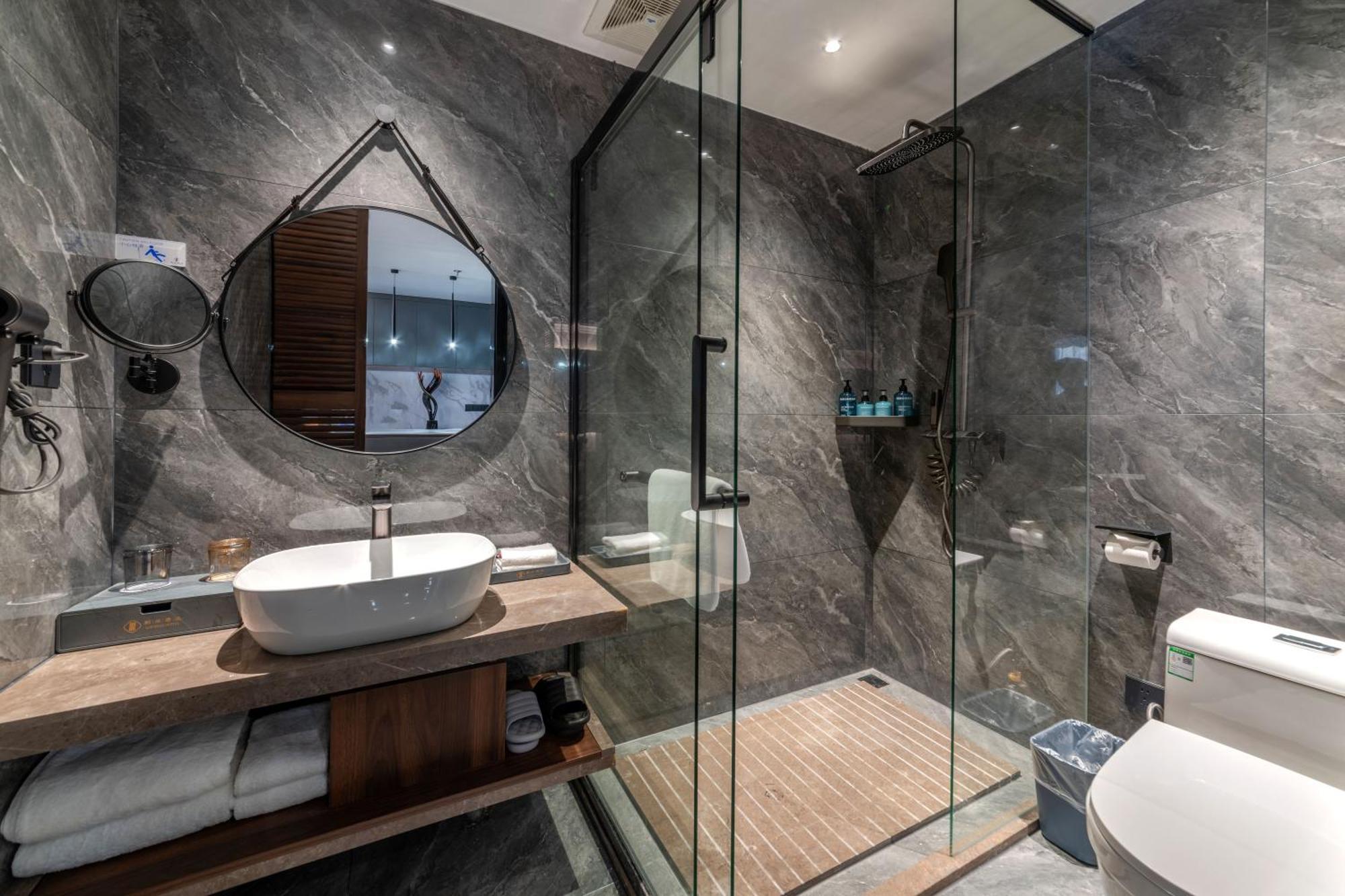 Luyue Hotel Movie Hotel Huaqiangbei Convention And Exhibition Center Branch Shenzhen Extérieur photo