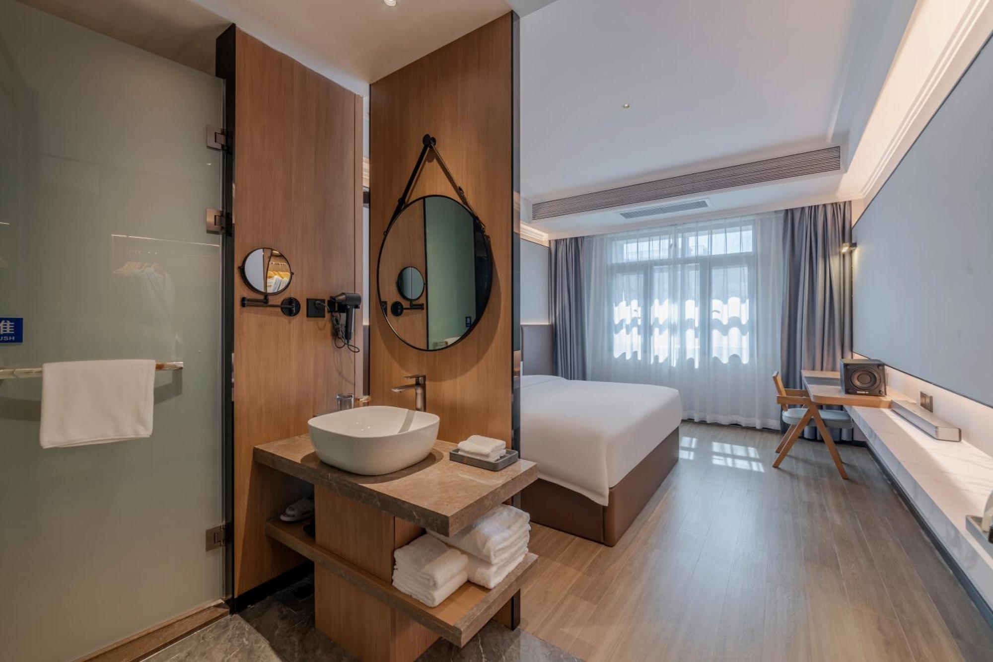Luyue Hotel Movie Hotel Huaqiangbei Convention And Exhibition Center Branch Shenzhen Extérieur photo