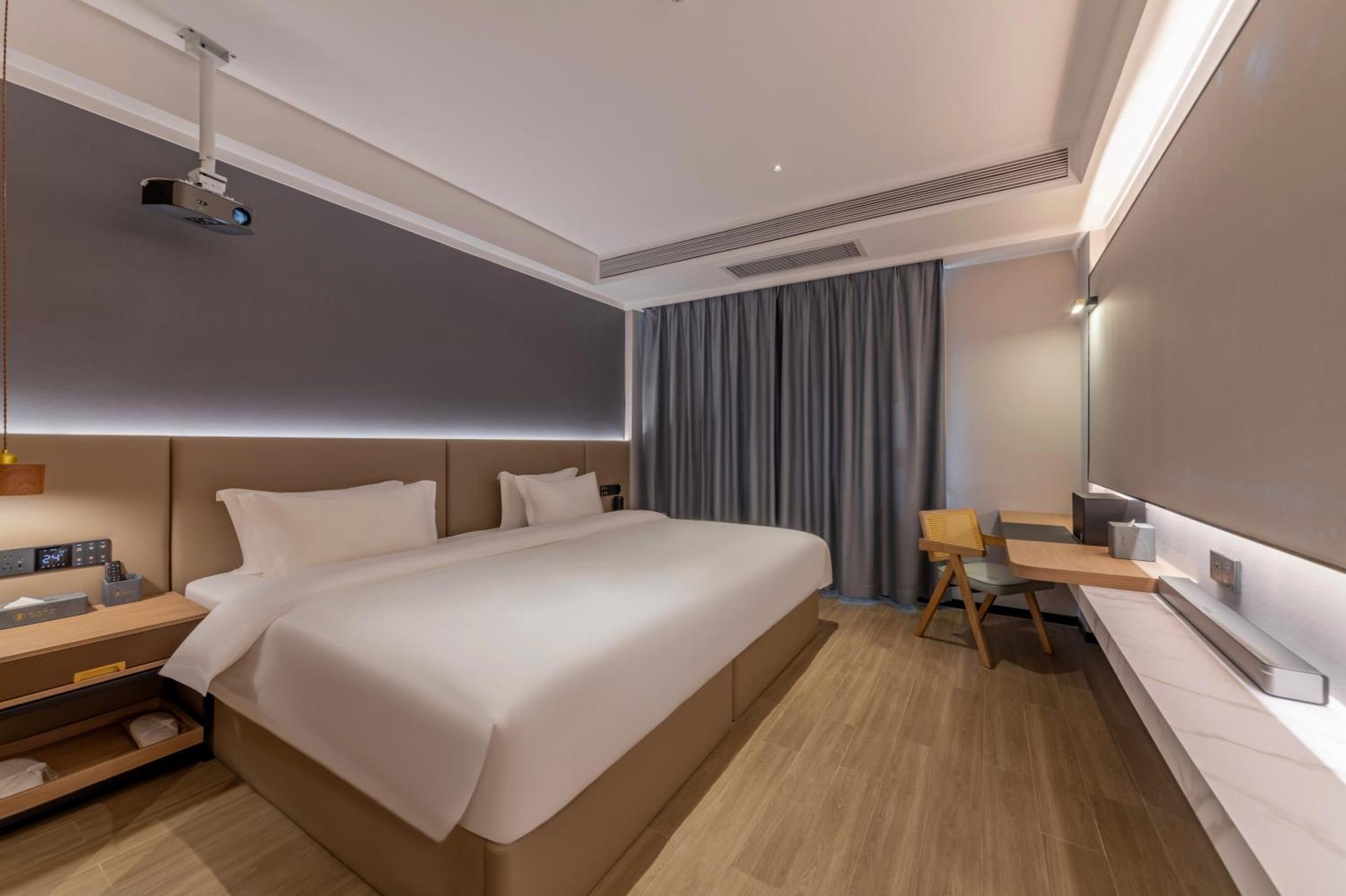 Luyue Hotel Movie Hotel Huaqiangbei Convention And Exhibition Center Branch Shenzhen Extérieur photo